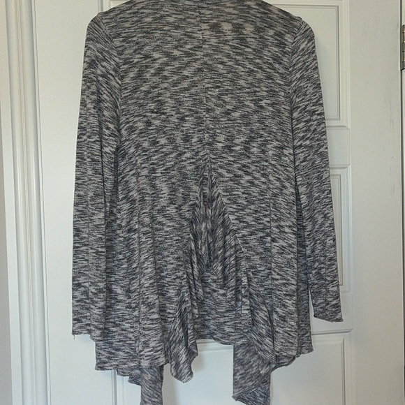 Knox Rose Waterfall Sweater - Picture 8 of 10